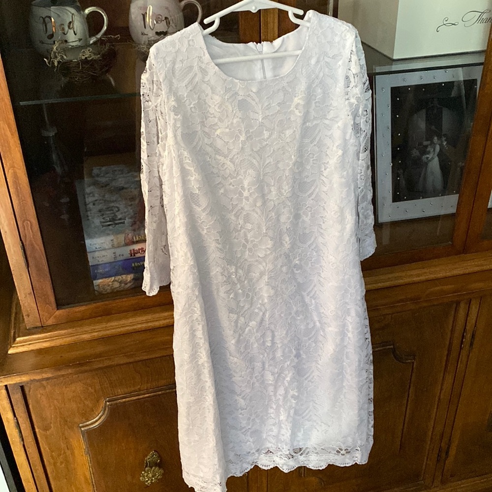 Girls lace dress size 12-13y